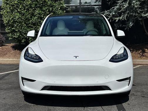 2021 Tesla Model Y Long Range Dual Motor All-Wheel Drive