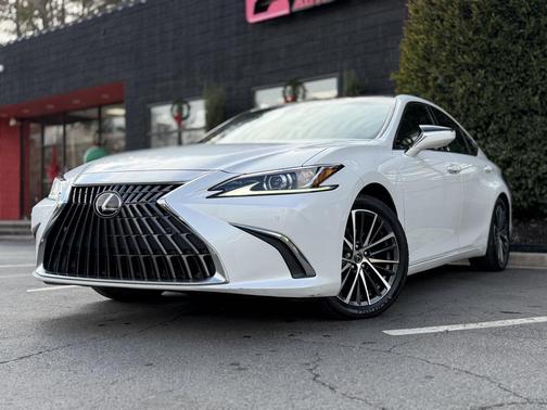 2022 Lexus ES 350 Base