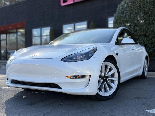 2022 Tesla Model 3 Long Range