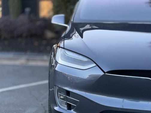 2017 Tesla Model X P100D