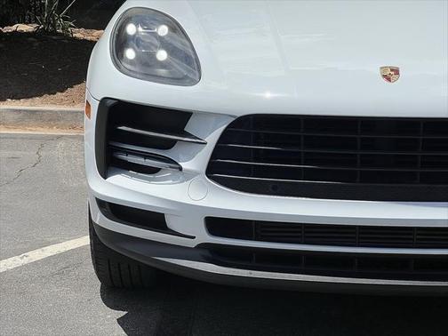 2019 Porsche Macan Base