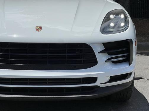 2019 Porsche Macan Base