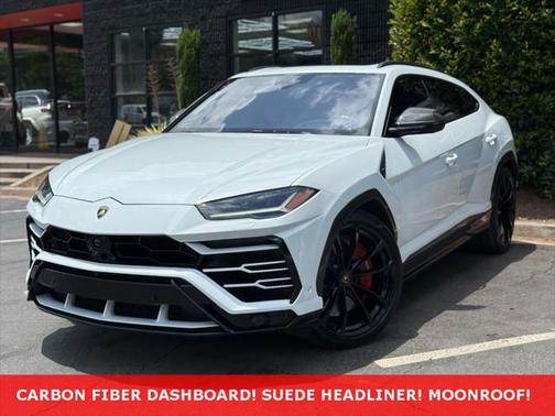 2019 Lamborghini Urus Base