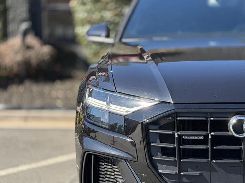 2019 Audi Q8 3.0T Premium Plus