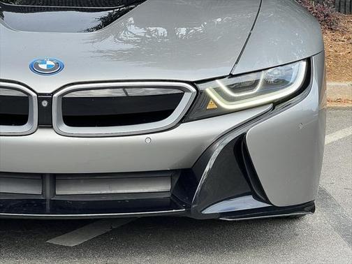 2019 BMW i8 Base