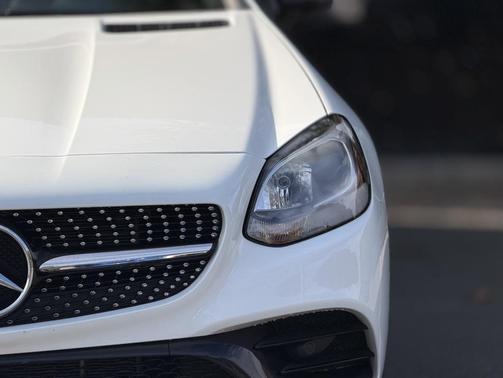 2019 Mercedes-Benz SLC 300 Base