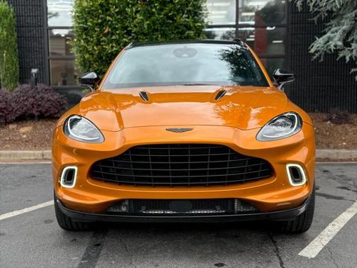 2022 Aston Martin DBX Base