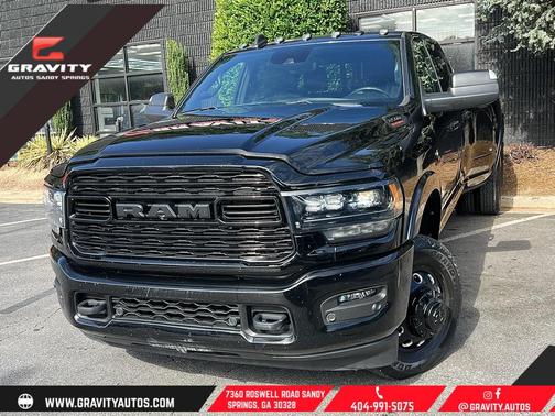 2021 RAM 3500 Limited Crew Cab 4x4 8' Box