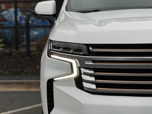 2021 Chevrolet Suburban 4WD High Country