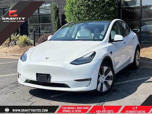 2022 Tesla Model Y Long Range Dual Motor All-Wheel Drive