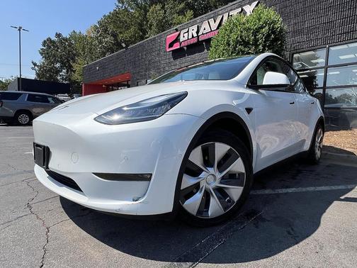 2022 Tesla Model Y Long Range Dual Motor All-Wheel Drive