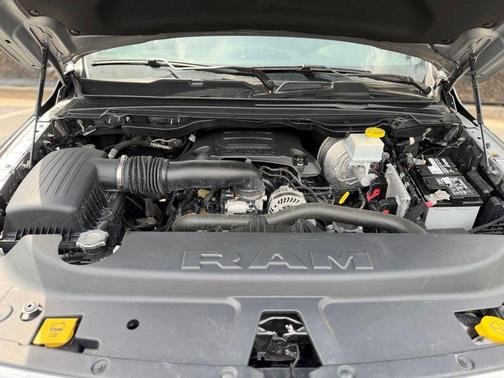 Billet Silver Metallic Clearcoat 2022 RAM 1500 Big Horn/Lone Star