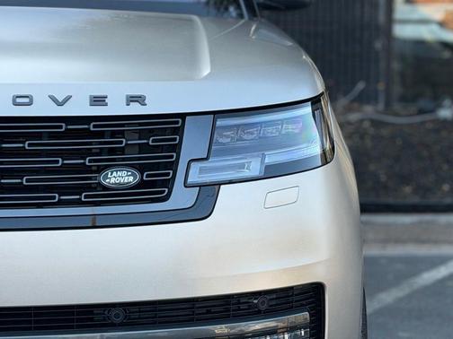 2023 Land Rover Range Rover P400 SE