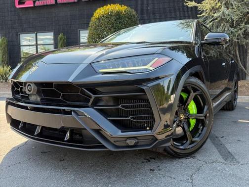 2019 Lamborghini Urus Base