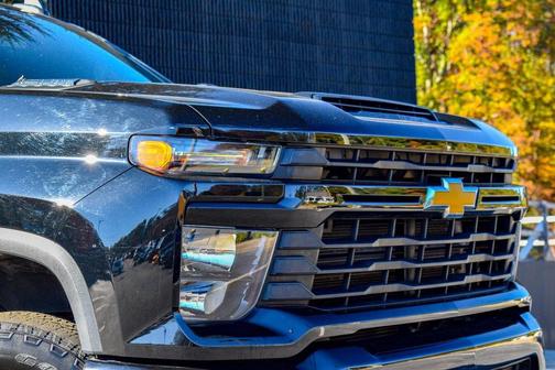 2024 Chevrolet Silverado 2500 Custom