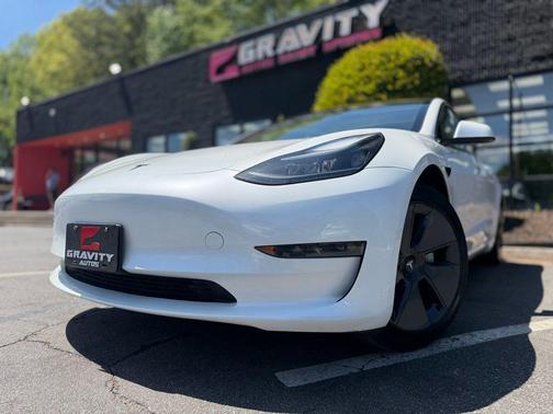 2023 Tesla Model 3 Standard Range