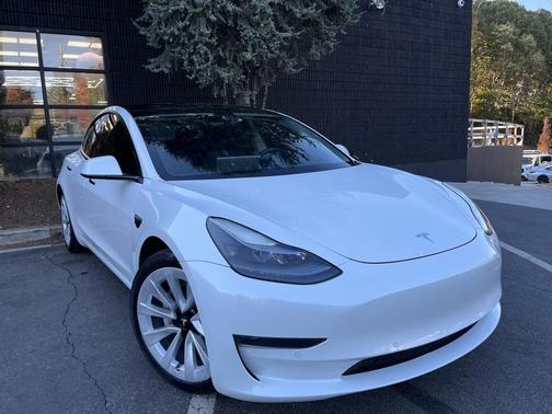 2021 Tesla Model 3 Standard Range Plus