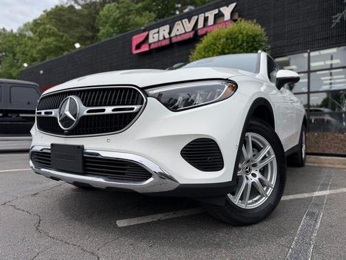 Polar White 2025 Mercedes-Benz GLC 300 Base