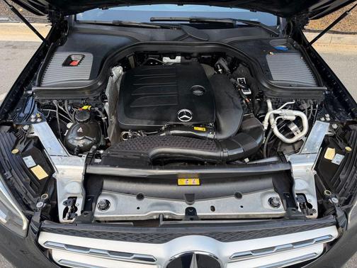 Black 2020 Mercedes-Benz GLC 300 Base