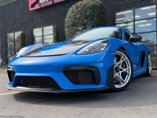 2025 Porsche 718 Cayman GT4 RS
