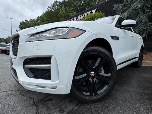 2017 Jaguar F-PACE 35t R-Sport