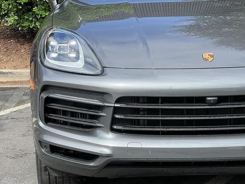 2022 Porsche Cayenne Cayenne