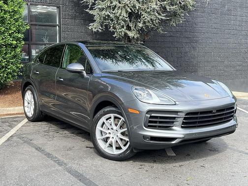 2022 Porsche Cayenne Cayenne