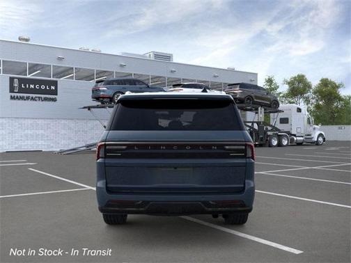 2025 Lincoln Navigator L Reserve