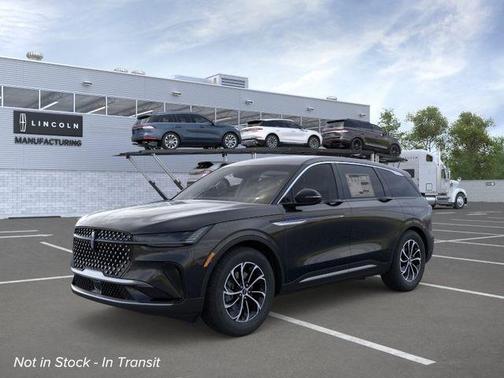 Infinite Black Metallic 2026 Lincoln Nautilus Premiere