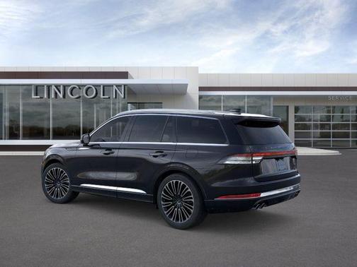 Infinite Black Metallic 2026 Lincoln Aviator Black Label AWD