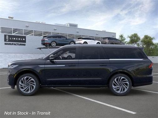 2025 Lincoln Navigator L Reserve