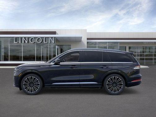 Infinite Black Metallic 2026 Lincoln Aviator Black Label AWD