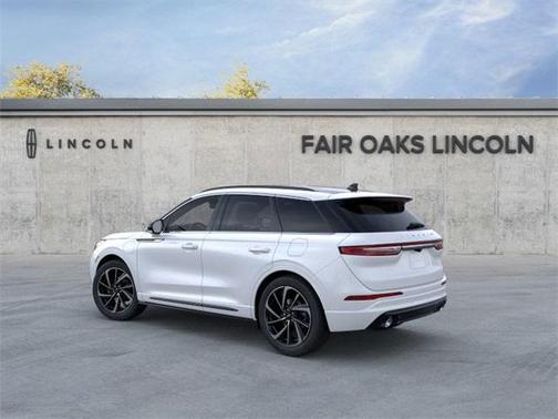 2025 Lincoln Corsair Grand Touring