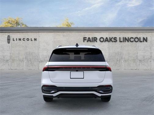 2025 Lincoln Nautilus Black Label