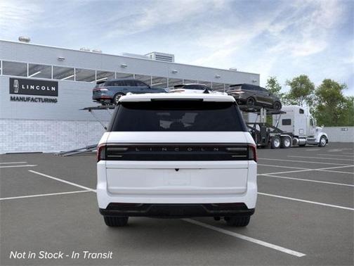 2025 Lincoln Navigator L Black Label