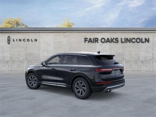 2025 Lincoln Corsair Premiere