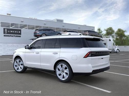 2025 Lincoln Navigator Reserve
