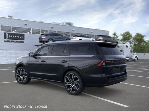 Infinite Black Metallic 2026 Lincoln Navigator Black Label