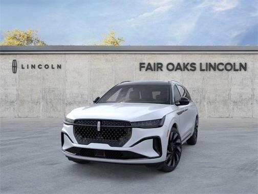 2025 Lincoln Nautilus Black Label