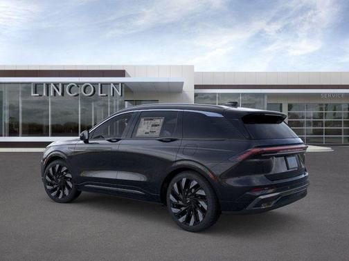 2026 Lincoln Nautilus Black Label