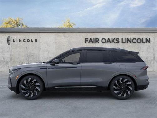 2025 Lincoln Nautilus Reserve
