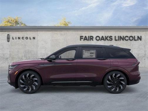 2025 Lincoln Nautilus Reserve