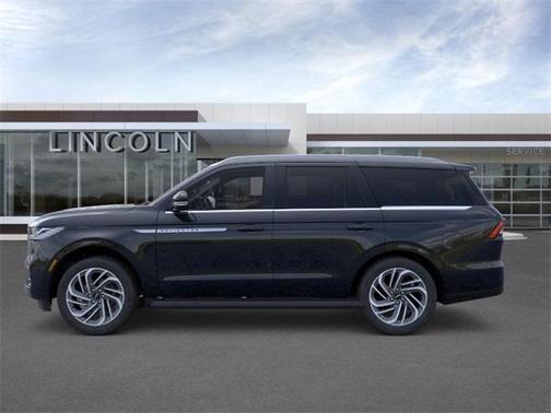 2026 Lincoln Navigator Premiere
