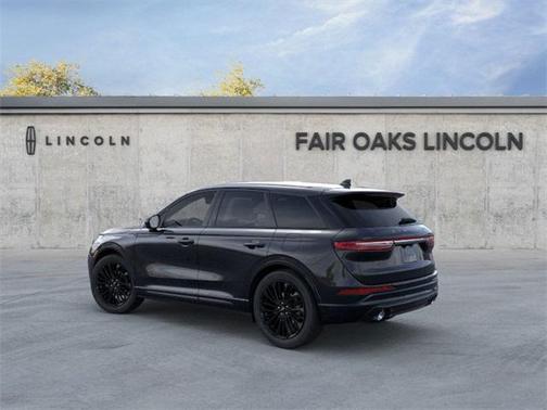 2025 Lincoln Corsair Premiere
