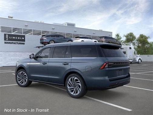 2025 Lincoln Navigator Reserve