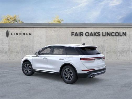 2025 Lincoln Corsair Premiere