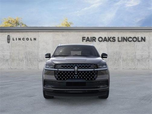 2025 Lincoln Navigator Black Label