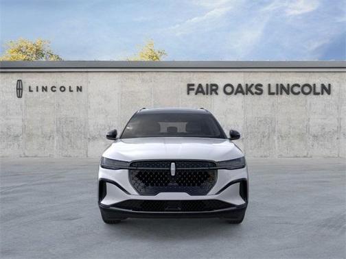2025 Lincoln Nautilus Reserve