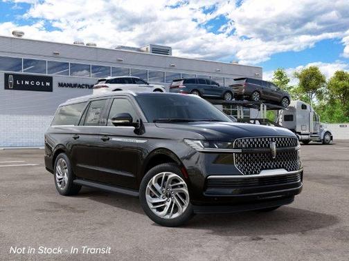 Infinite Black Metallic 2027 Lincoln Navigator Premiere