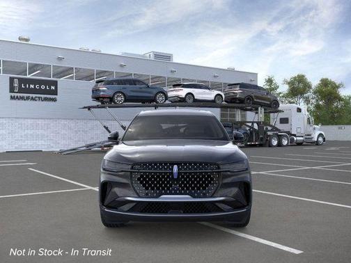 Infinite Black Metallic 2026 Lincoln Nautilus Premiere